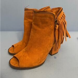 DV Leather Tassel Ankle Boots Bootie Size Zip Tan size 6.5